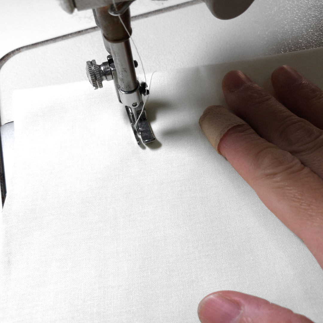本縫いミシンの試し縫い